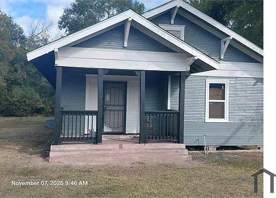 1760 Leight St — Photo 2