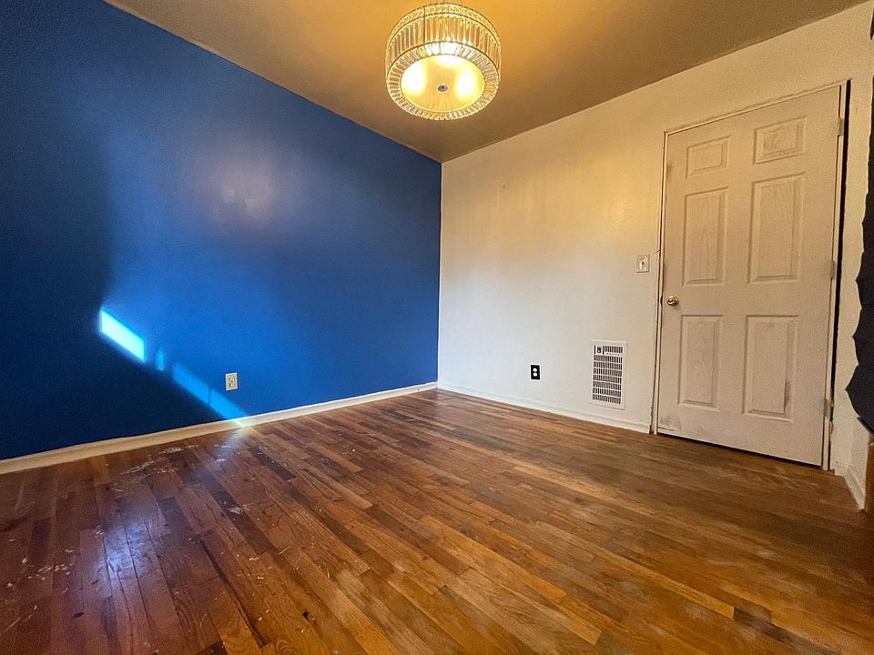 2nd image of 101 NE 89th Ave #3