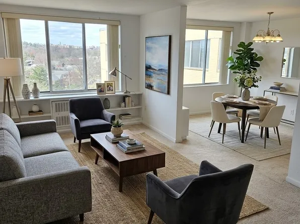 6631 Wakefield Dr Suite 906, Alexandria, VA 22307