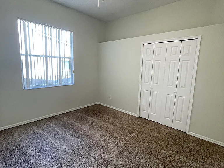2722 Willow Creek Dr — Photo 28