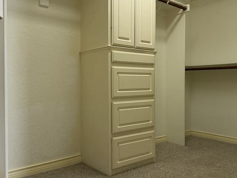 4408 Jenkins Dr — Photo 10