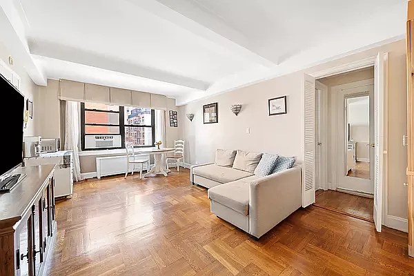 Rented by Compass | media 3