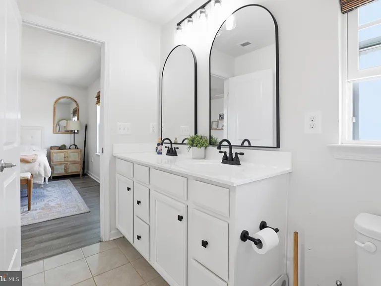 5319 Holley Oak Ln — Photo 14
