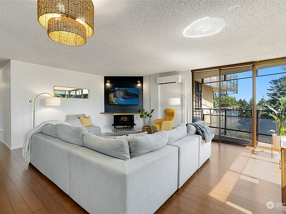 5th image of 1910 Evergreen Park Drive #405