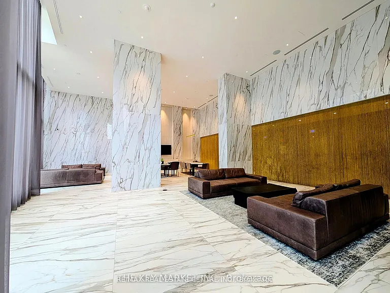 448 Burnhamthorpe Rd W #5407 — Photo 10