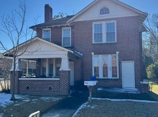 1301 Dickinson Ave, Greenville, NC 27834