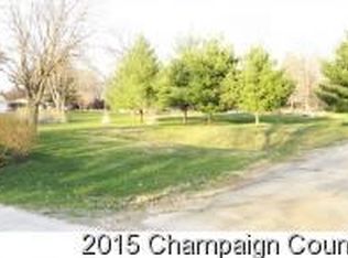 302 N 1st St, Tolono, IL 61880