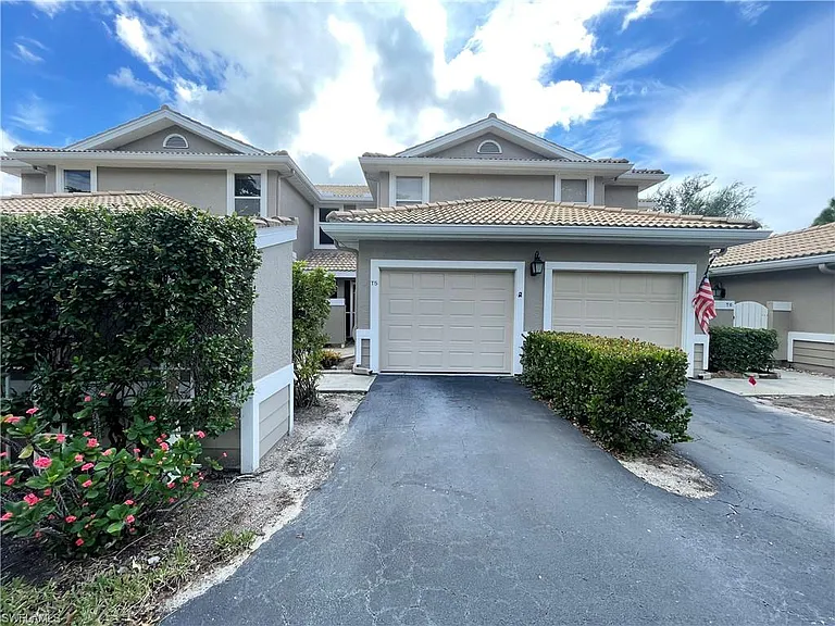 341 Emerald Bay Cir #T5 — Photo 18