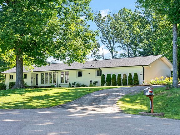 4th image of 107 Talton Ct