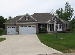 6880 Bridgecreek Dr, Concord Township, OH 44077