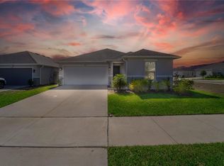 820 Overpool Ave, Davenport, FL 33896