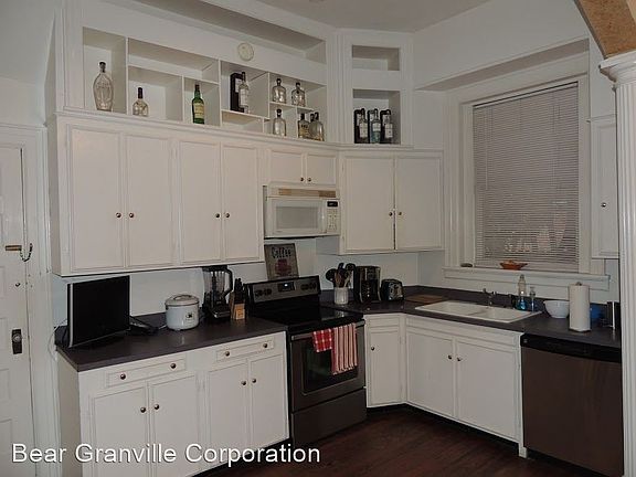 3rd image of 2703 Hanover Ave APT 1ST