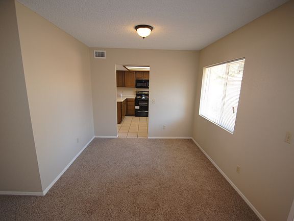 5th image of 4752 E Enrose St
