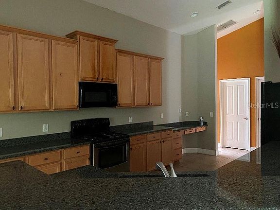 5th image of 2317 Deer Creek Blvd