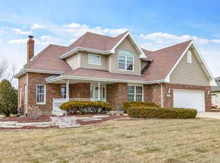 22374 Jeanette Ct, Frankfort, IL 60423