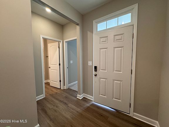4th image of 408 Redwater Trail #601