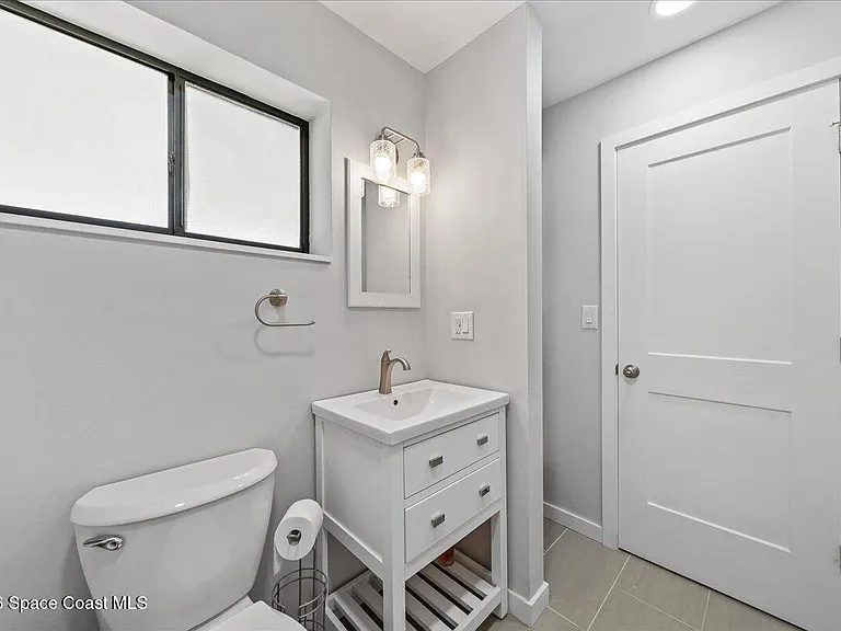 419 Ocean Ave #205 — Photo 16