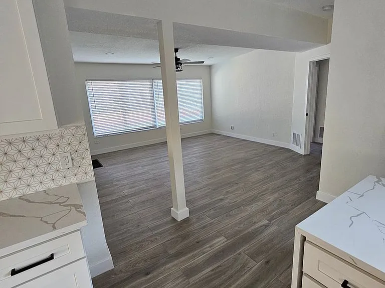 1375 Coral Way S — Photo 10
