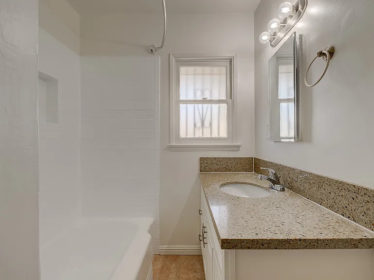 1321 E Wilson Ave #6 — Photo 6
