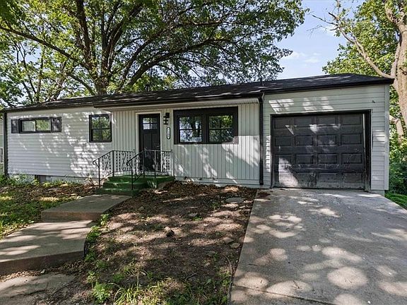 3rd image of 7305 E 86th St
