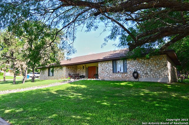 1st image of 714 Mockingbird Ln N