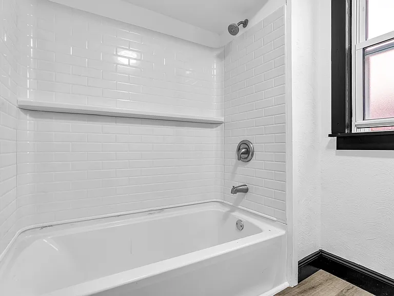 1615 McClure St #2 — Photo 20