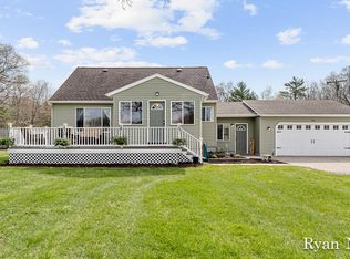 428 N Mill Iron Rd, Muskegon, MI 49442