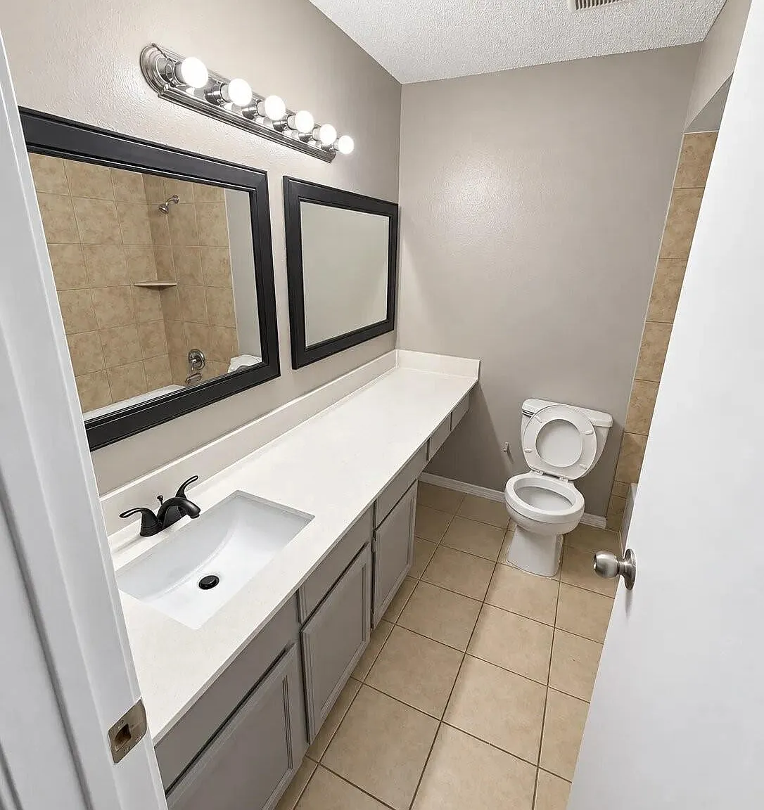 2 bed, 2.0 bath, 1022 sqft, $1,400 — Photo 2