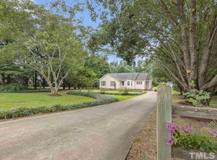 136 Carrie Dr, Clayton, NC 27527