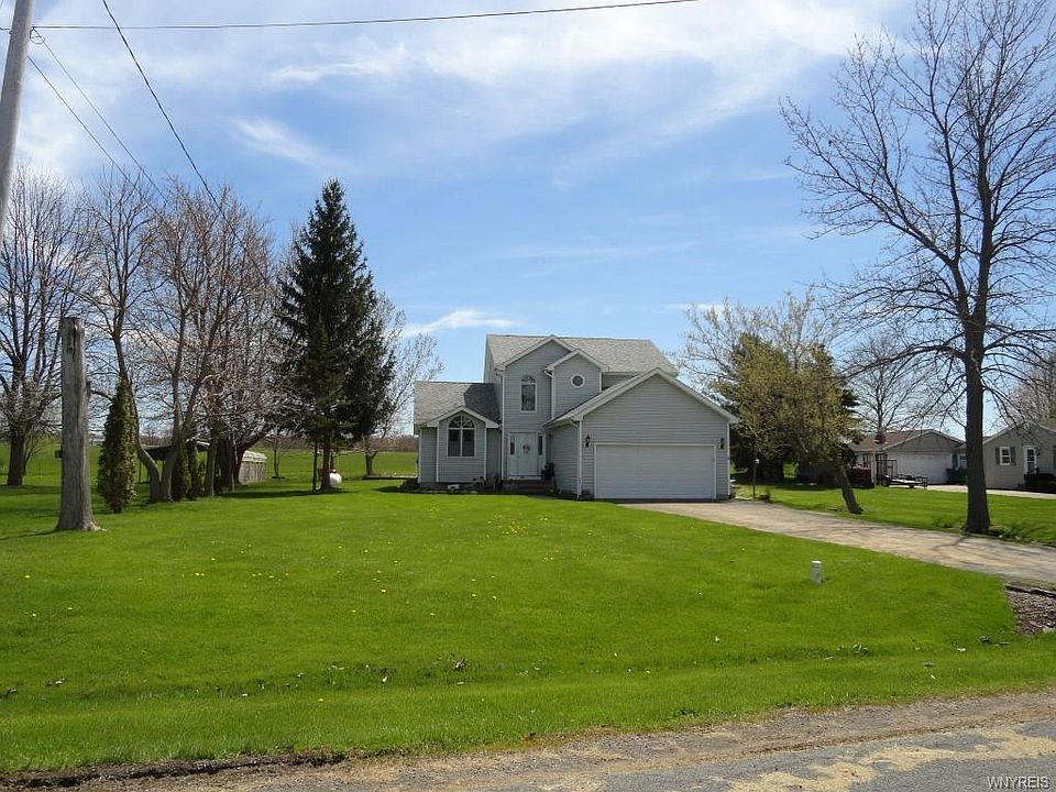 1st image of 8726 Lakeview Dr