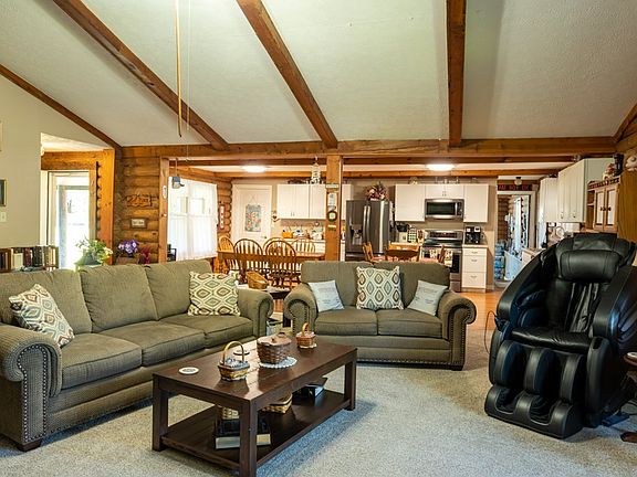 5th image of 95 Meadow Ln
