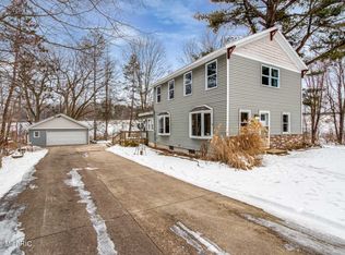 6235 English Ave NE, Comstock Park, MI 49321