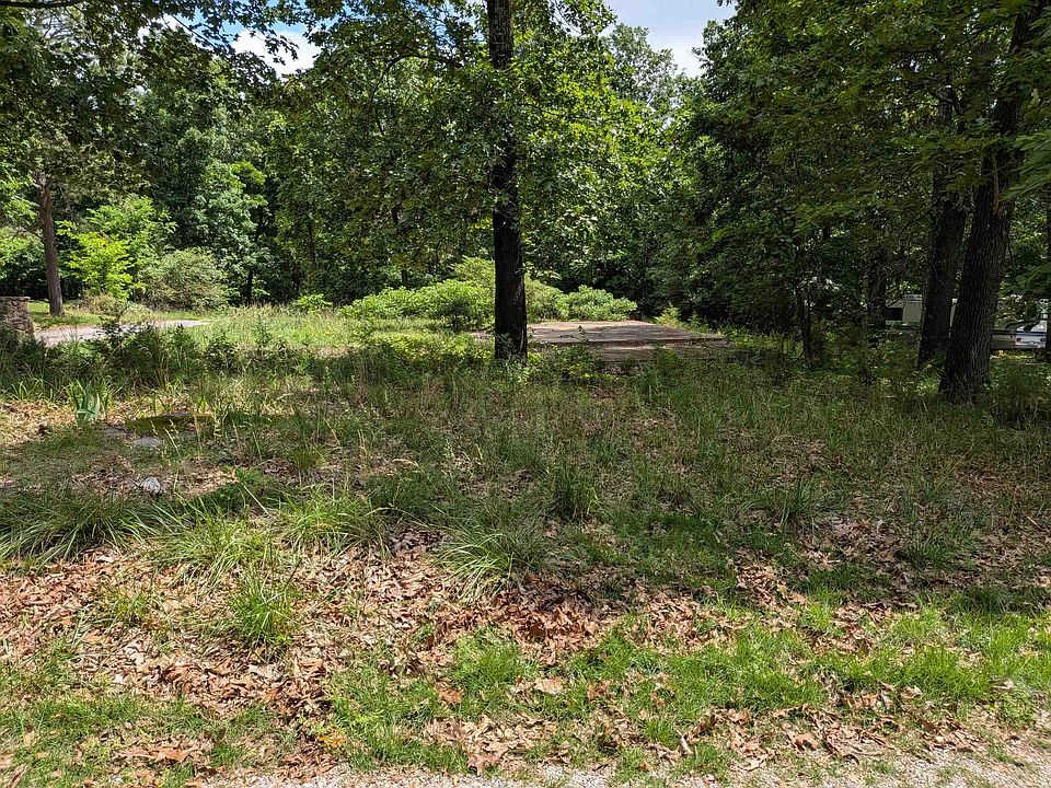 1st image of Dogwood Trl