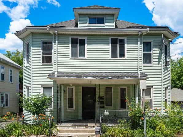 12 Douglas Ave, Somerville, MA 02145