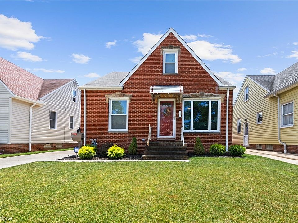 1st image of 4427 Dawnshire Dr
