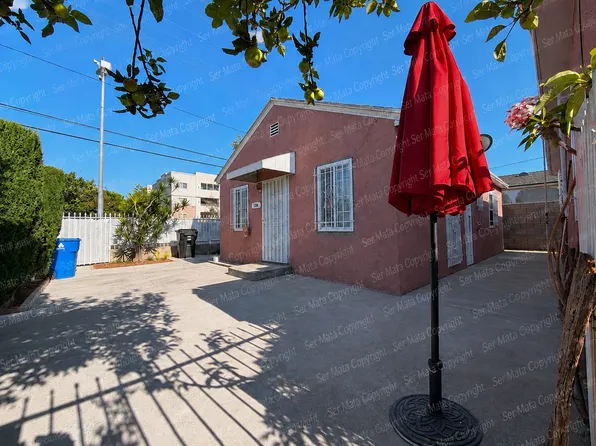 504 W 102nd St, Los Angeles, CA 90044