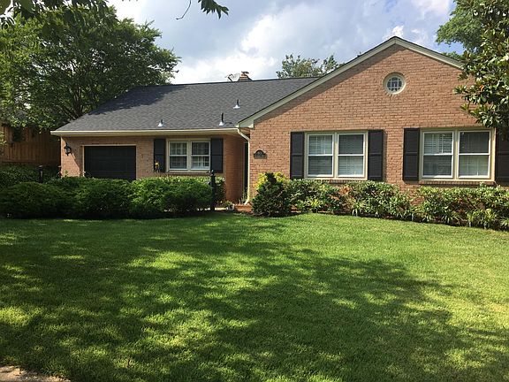 4th image of 813 Clovercrest Dr