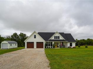 1003 SE 750th Rd, Windsor, MO 65360
