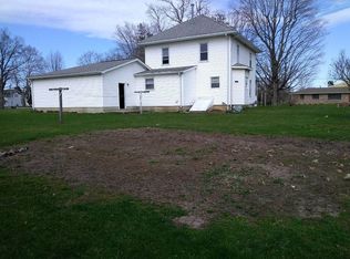 503 S Locust St, Edgewood, IA 52042