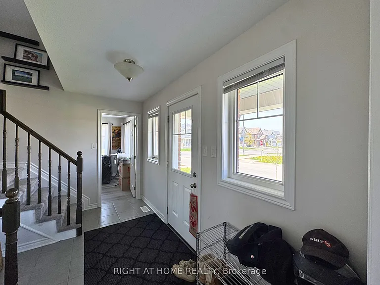 153 Cranesbill Rd — Photo 9