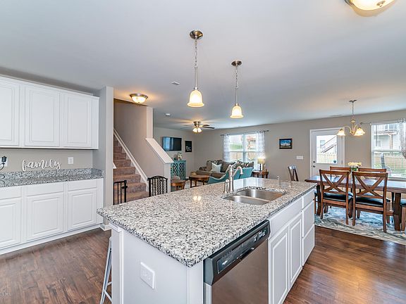 5th image of 5019 Tealwood Dr