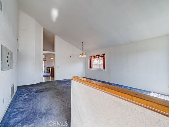 4th image of 15117 Prentice Way