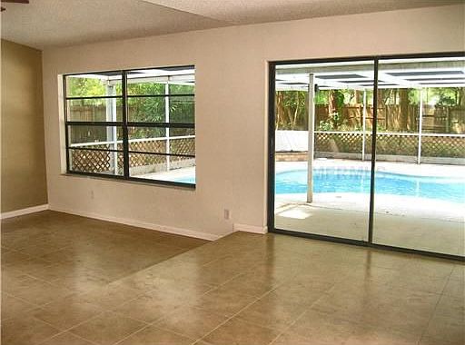 3rd image of 15510 Ramblebrook Ln