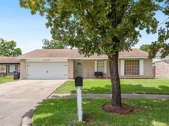 2nd image of 10450 Towneview Drive