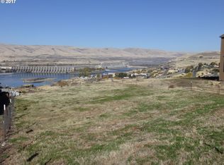 375 Summit Ridge Dr, The Dalles, OR 97058