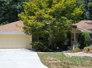 2761 Brackenwood Dr, Snellville, GA