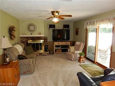 5th image of 4702 Cottonwood Ln
