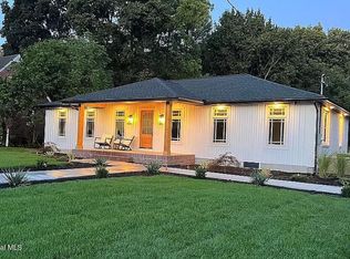 9 Wing Rd, Rexford, NY 12148