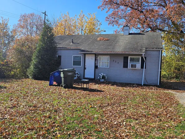 957 S Ashburton Rd, Columbus, OH 43227