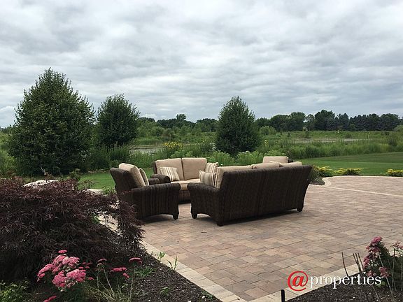4th image of 4565 Grandfield Dr